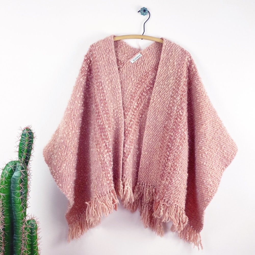 VTG 50s Handmade Boucle Fringe Wool Granny Shawl - Picture 6 of 14